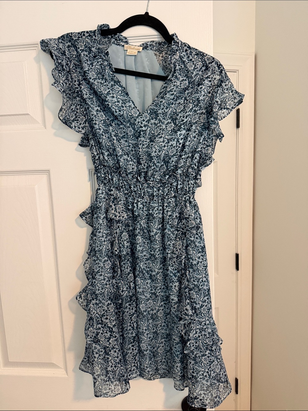 100% silk Blue Floral Ruffle Midi Dress - shoshanna